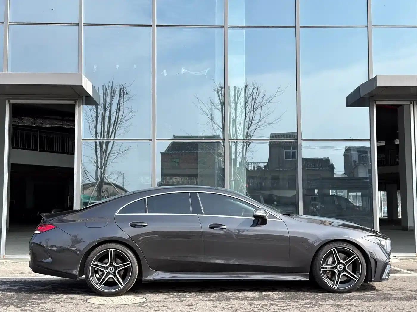 Mercedes-Benz CLS 2023 CLS 300 Dynamic — миниатюра 3