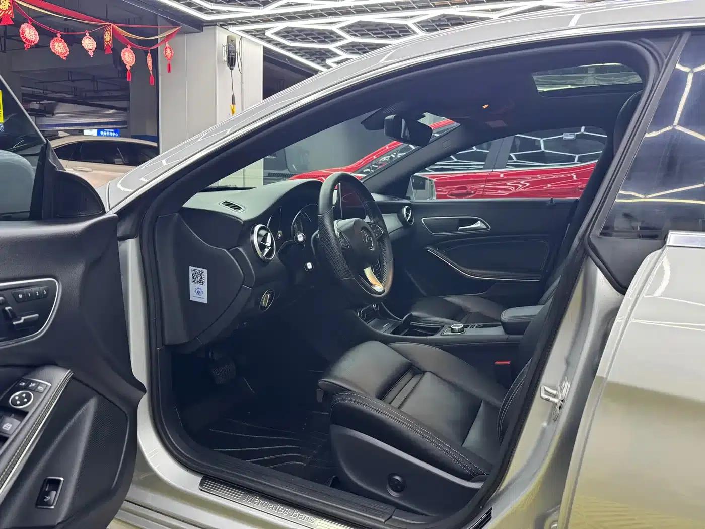 Mercedes-Benz CLA (Imported) 2016 CLA 200 Fashion Edition — миниатюра 6