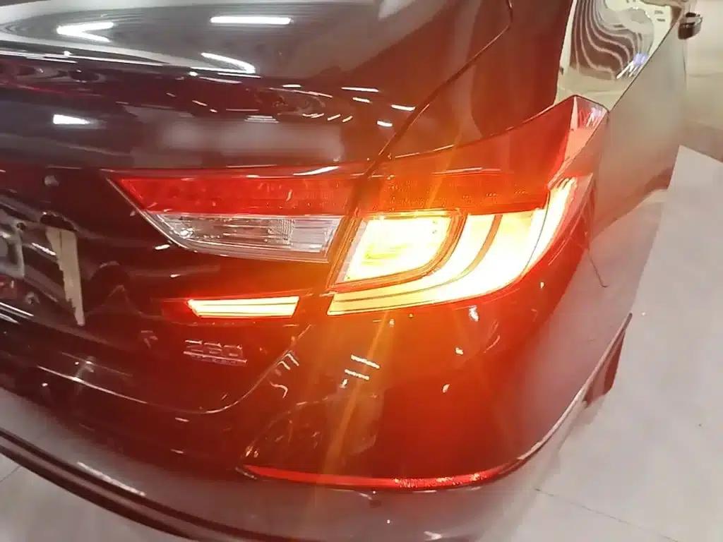 2018 Honda Accord 260TURBO Luxury Edition (China VI Emission Standard) — миниатюра 8