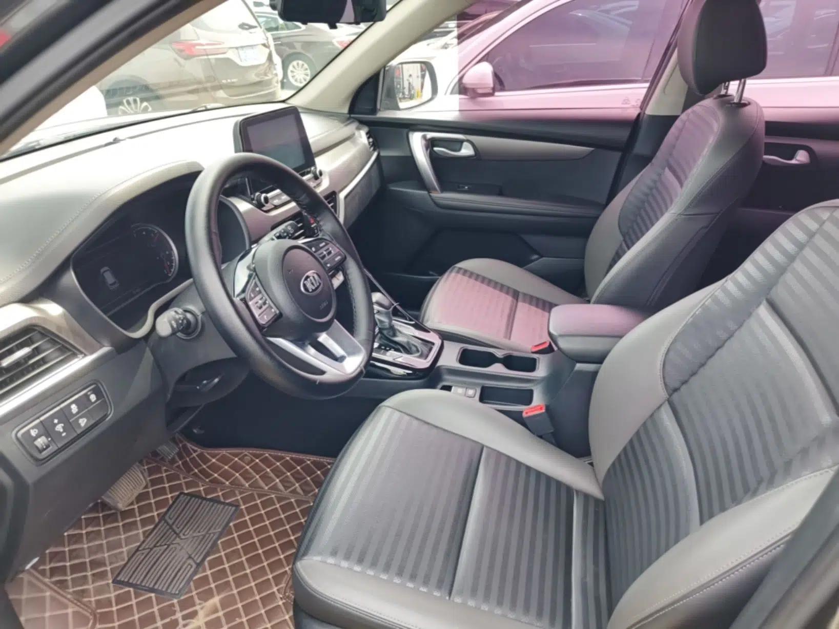 Kia Sportage R 2018 2.0L Automatic Smart Luxury Version China V Standard — миниатюра 17
