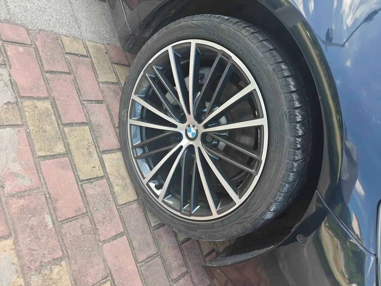 BMW 5 Series 2018 Restyled 530Li Leading Edition M Sport Package — миниатюра 8