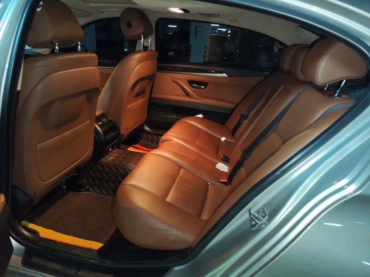 BMW 5 Series 2017 520Li Elegant Edition — миниатюра 17