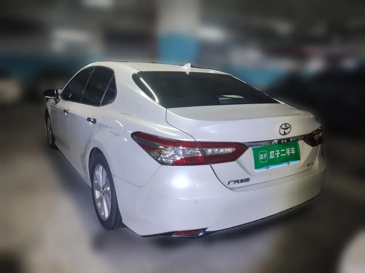 Toyota Camry 2021 2.0G Luxury Edition — миниатюра 4
