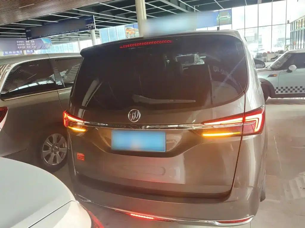 Buick GL8 2021 Land Business Class 652T Luxury — миниатюра 4