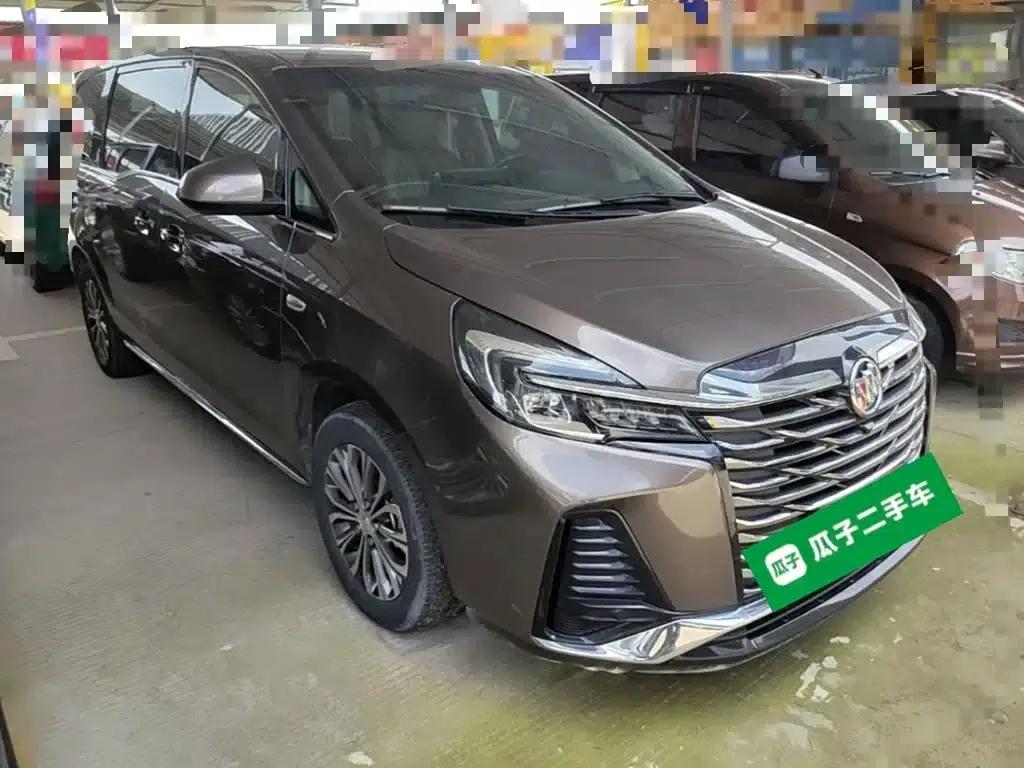 Buick GL8 2023 Land Business Class Smart Edition — миниатюра 4