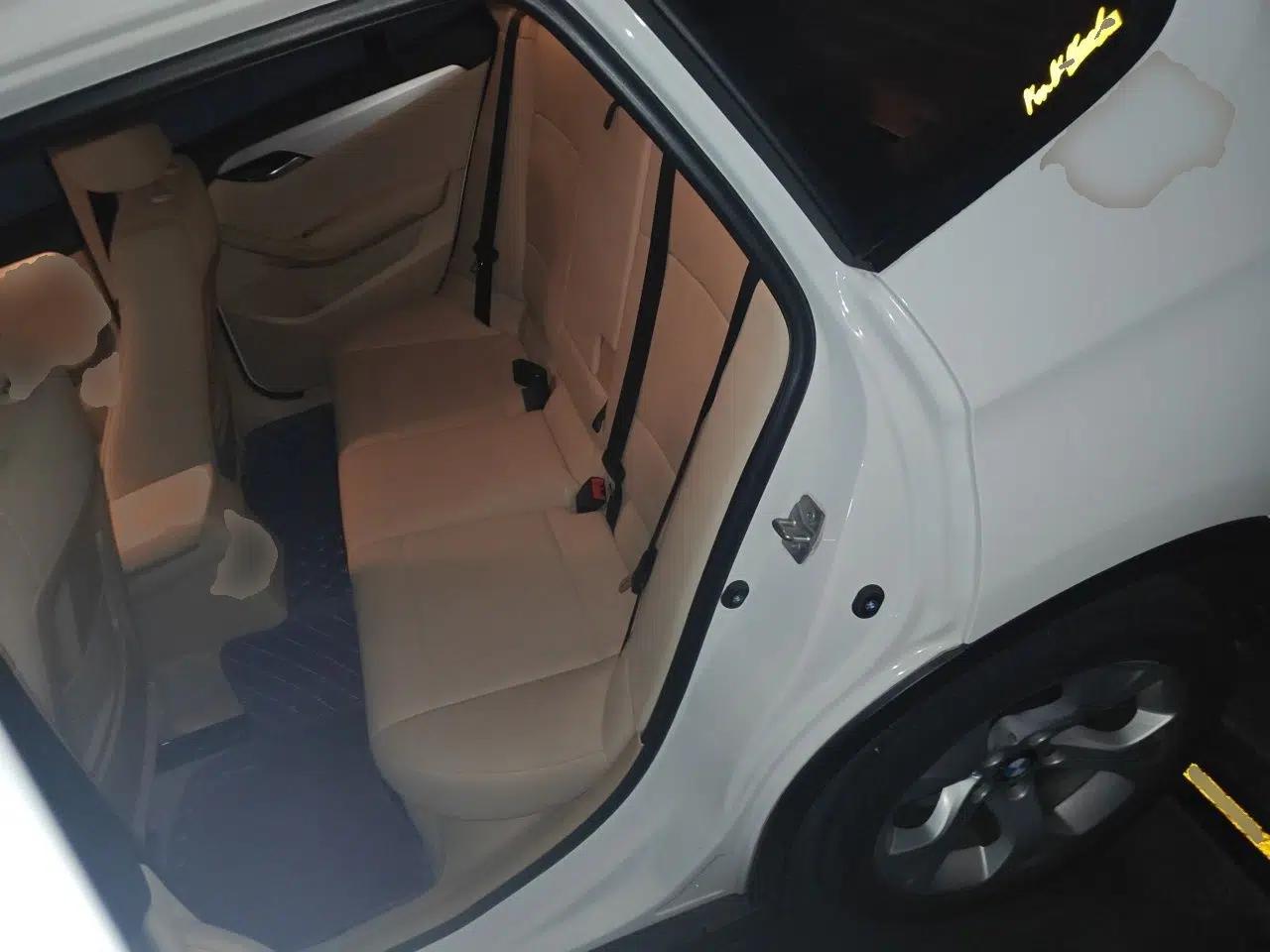 BMW X1 2012 sDrive18i Luxury Model — миниатюра 17