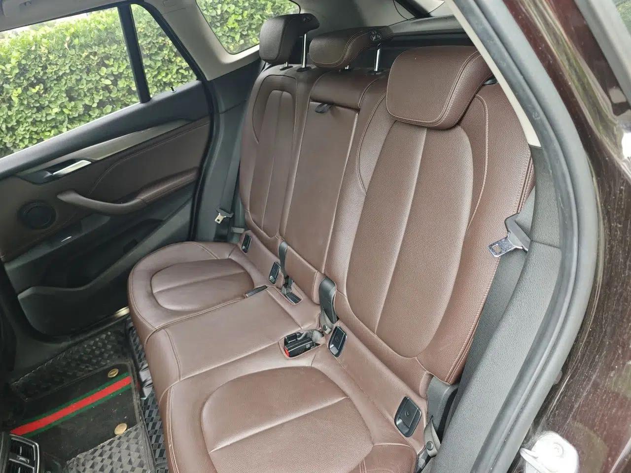 BMW X1 2018 sDrive18Li Luxury Model — миниатюра 17