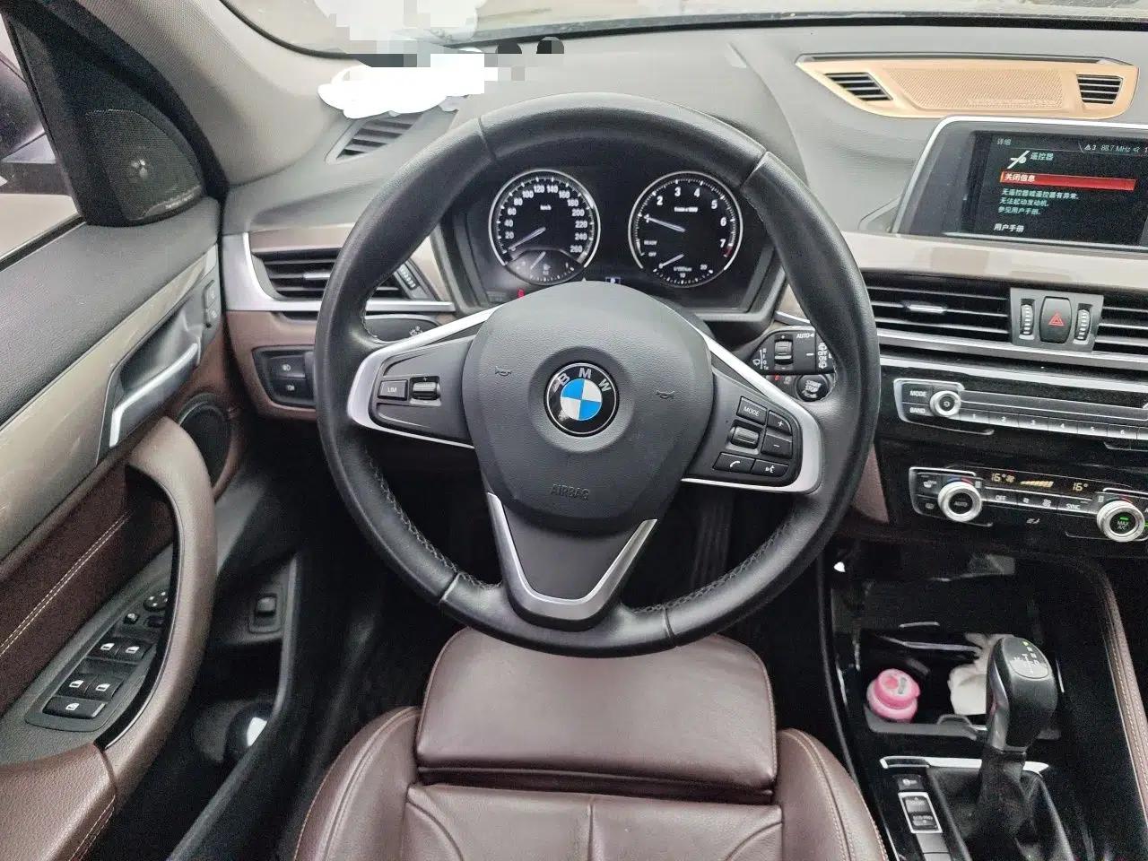 BMW X1 2018 sDrive18Li Luxury Model — миниатюра 10
