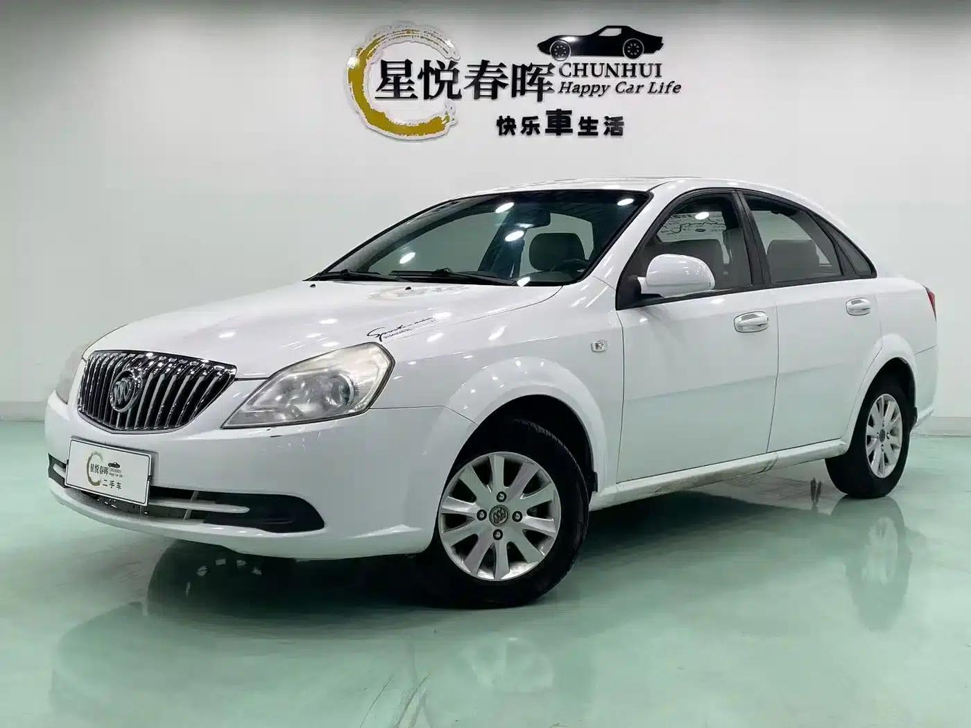 Buick Excelle 2015 1.5L Manual Classic — миниатюра 1