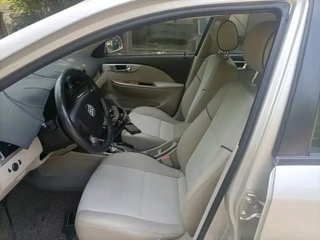 Buick Excelle 2015 1.5L Automatic Classic — миниатюра 15
