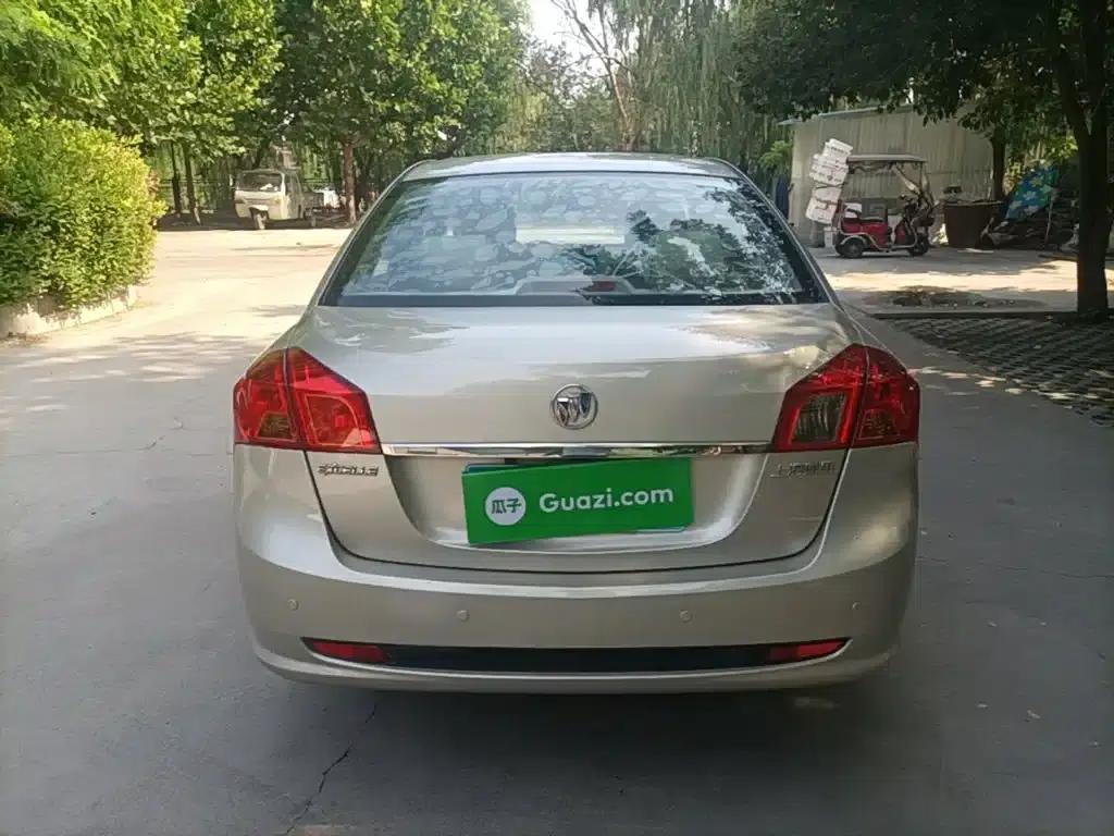 Buick Excelle 2015 1.5L Automatic Classic — миниатюра 6