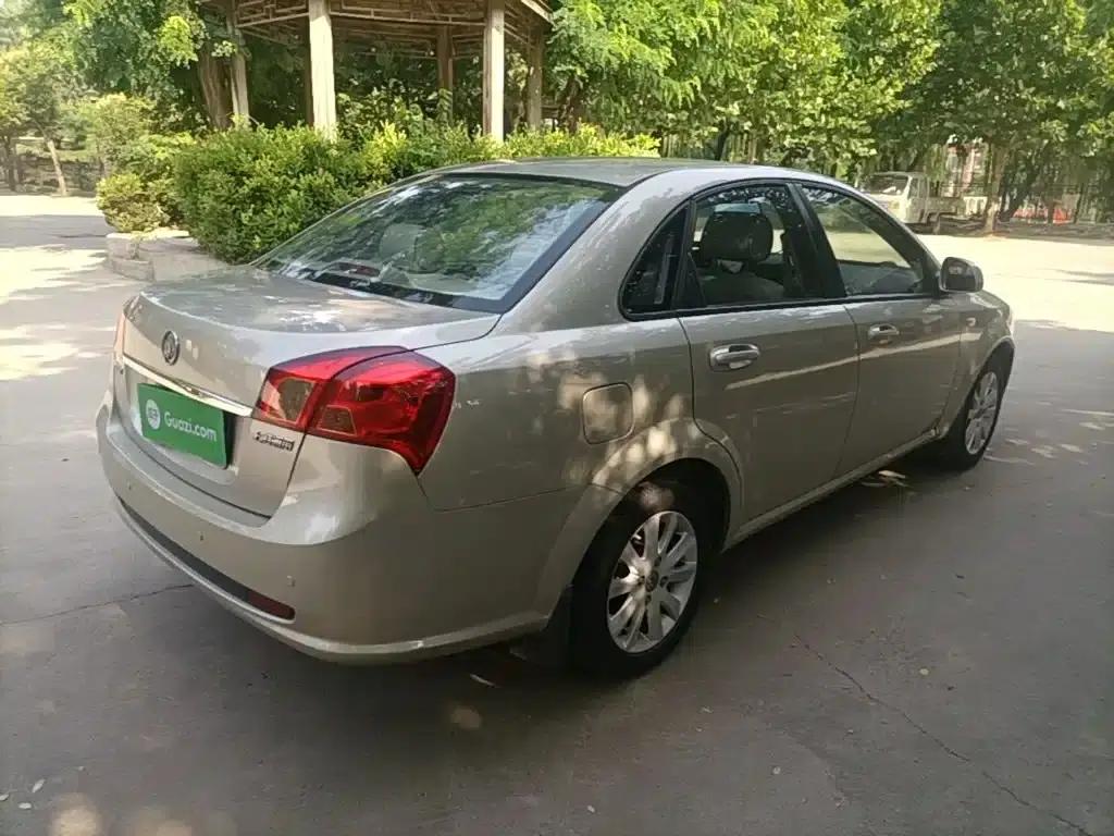 Buick Excelle 2015 1.5L Automatic Classic — миниатюра 7