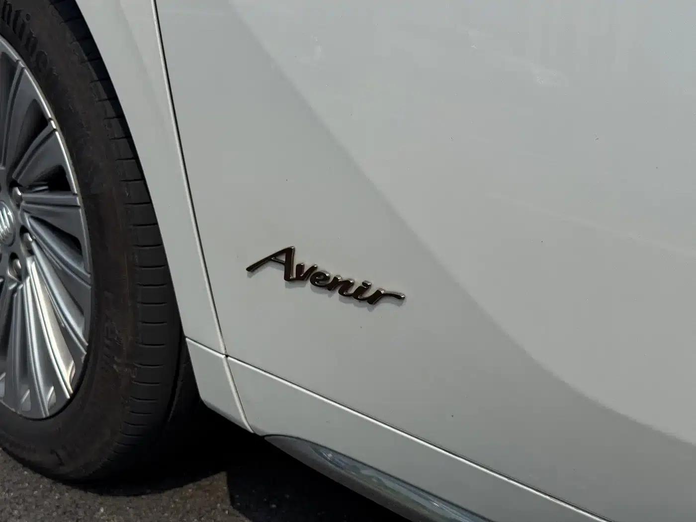 Century 2023 2.0T Four-Seat Private Edition — миниатюра 10