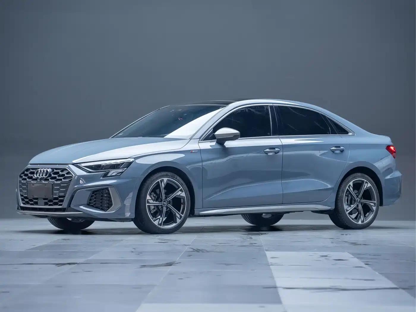 2022 Audi A3 A3L Limousine 35 TFSI RS Package (Sports Edition) — миниатюра 1