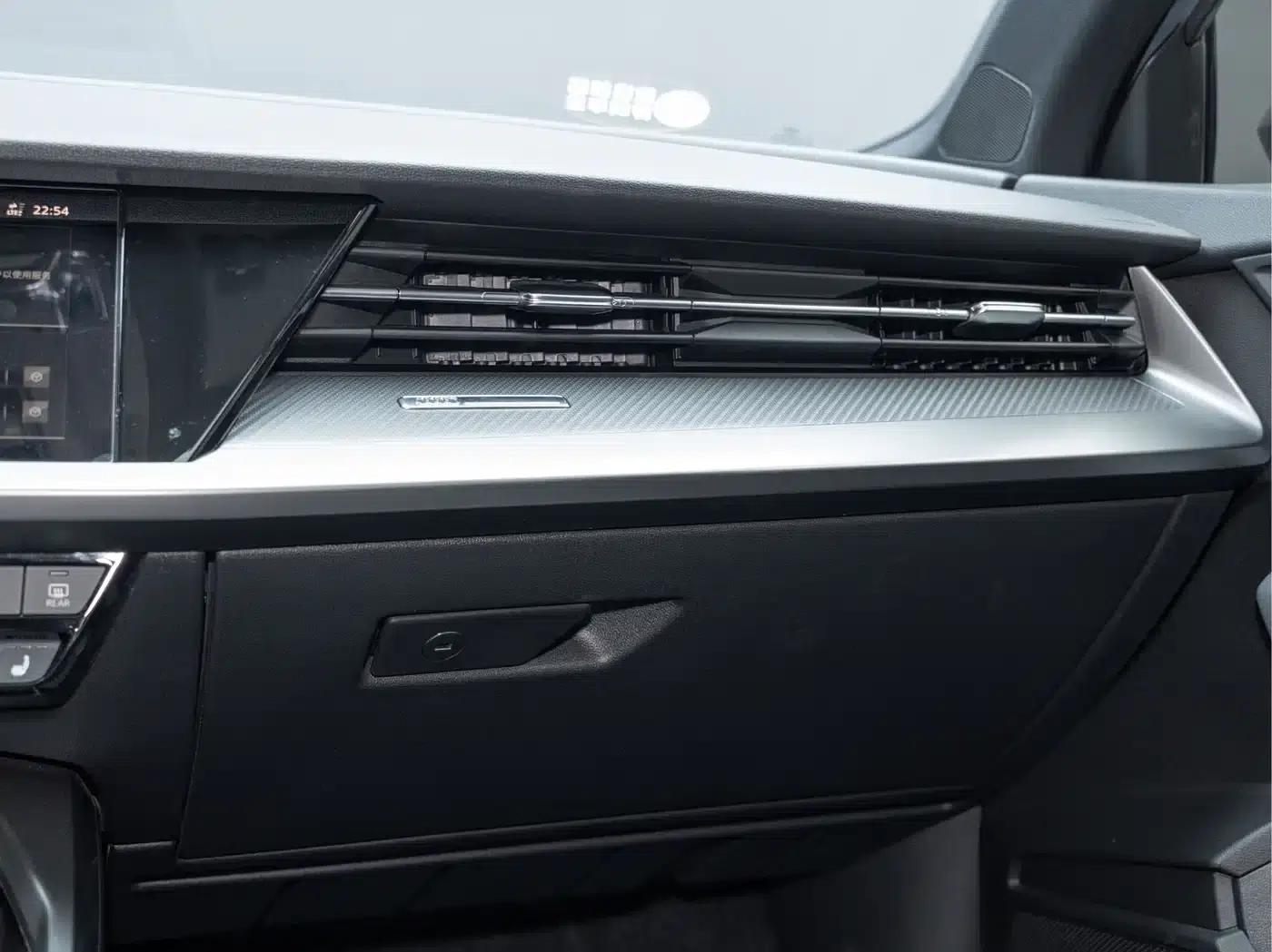 2022 Audi A3 A3L Limousine 35 TFSI RS Package (Sports Edition) — миниатюра 19