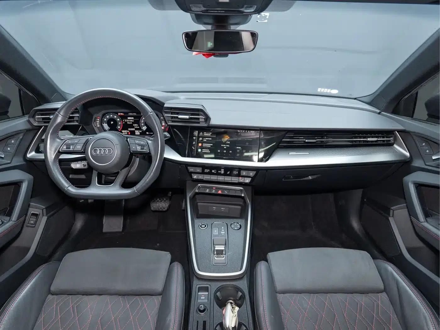 2022 Audi A3 A3L Limousine 35 TFSI RS Package (Sports Edition) — миниатюра 4