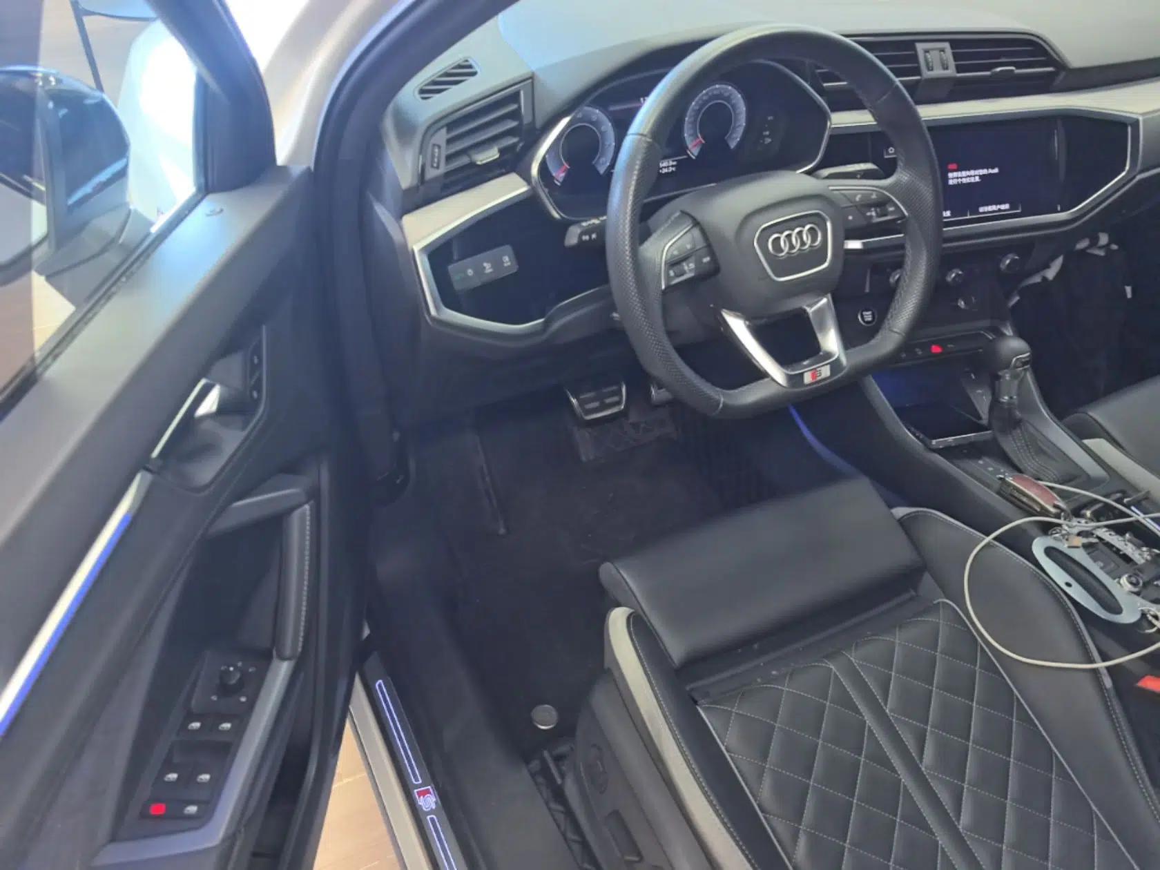 Audi Q3 Sportback 2024 40 TFSI Fashion Version — миниатюра 18