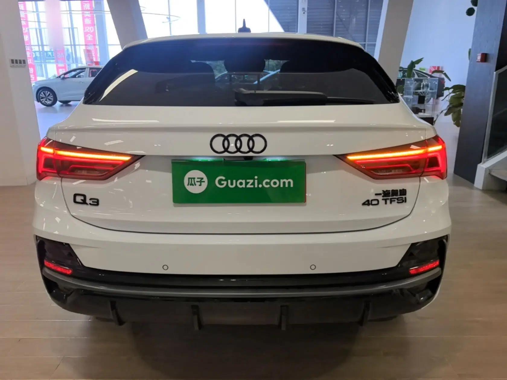 Audi Q3 Sportback 2024 40 TFSI Fashion Version — миниатюра 5