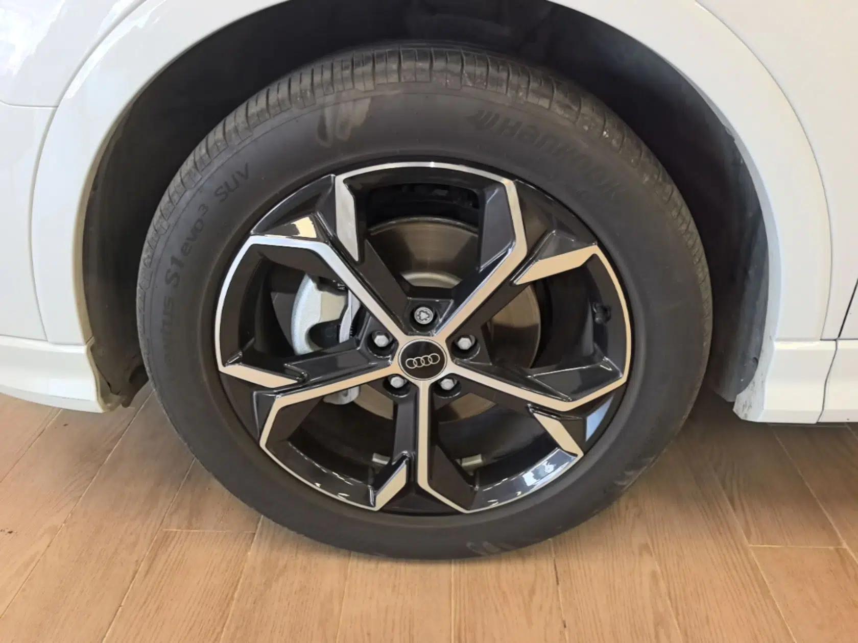 Audi Q3 Sportback 2024 40 TFSI Fashion Version — миниатюра 10
