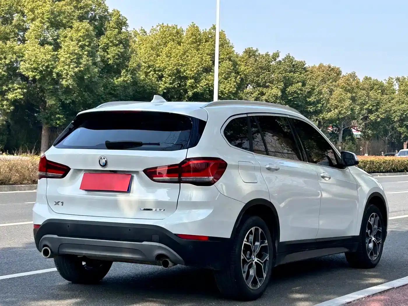 BMW X1 2020 sDrive25Li Leading Edition — миниатюра 7