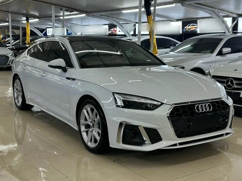 Audi A5 2024 Sportback 40 TFSI Fashionable and Dynamic Model — миниатюра 3