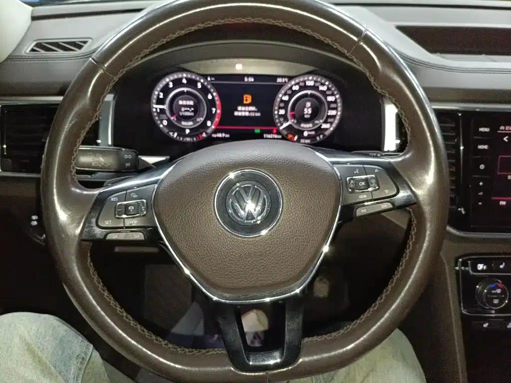 Teramont 2019 530 V6 4WD Flagship Edition (National V Emission Standard) — миниатюра 3