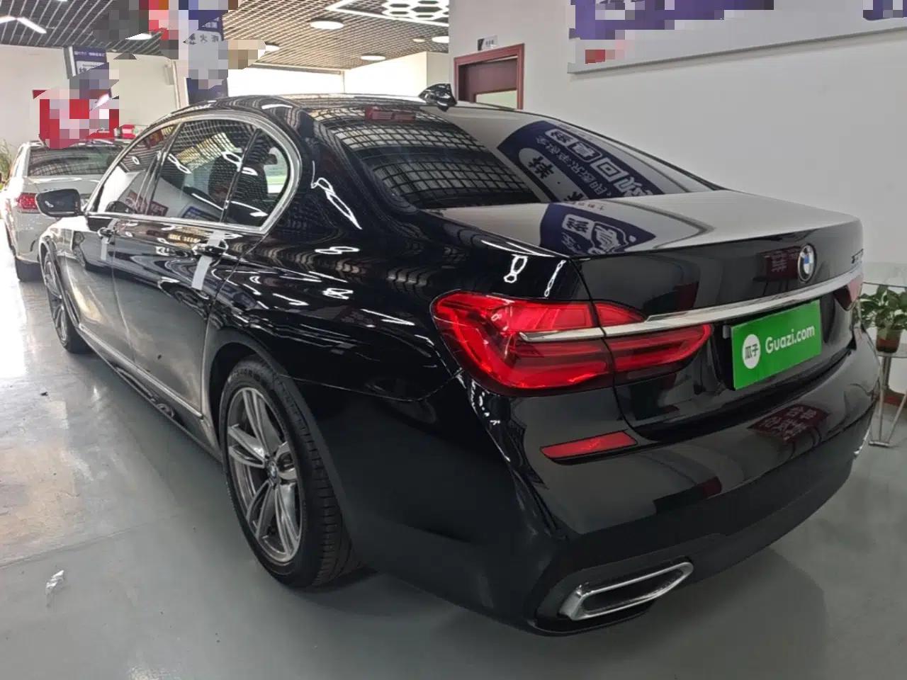 BMW 7 Series 2018 730Li Luxury Edition M Sport Package — миниатюра 4