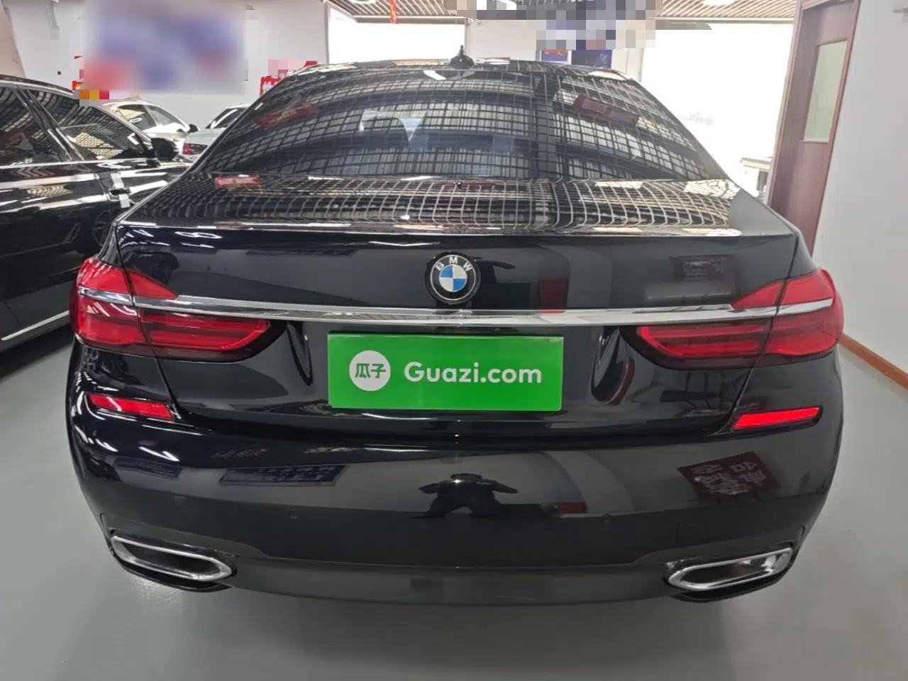 BMW 7 Series 2018 730Li Luxury Edition M Sport Package — миниатюра 5