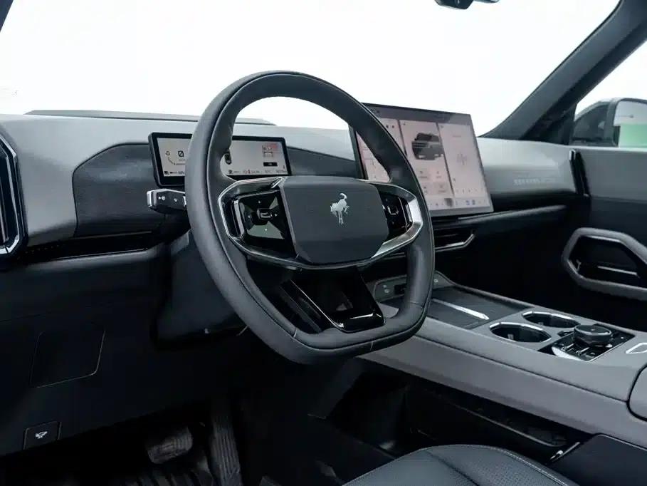 Ford Motor Romper 2026 Long Beach Extended Range — миниатюра 17