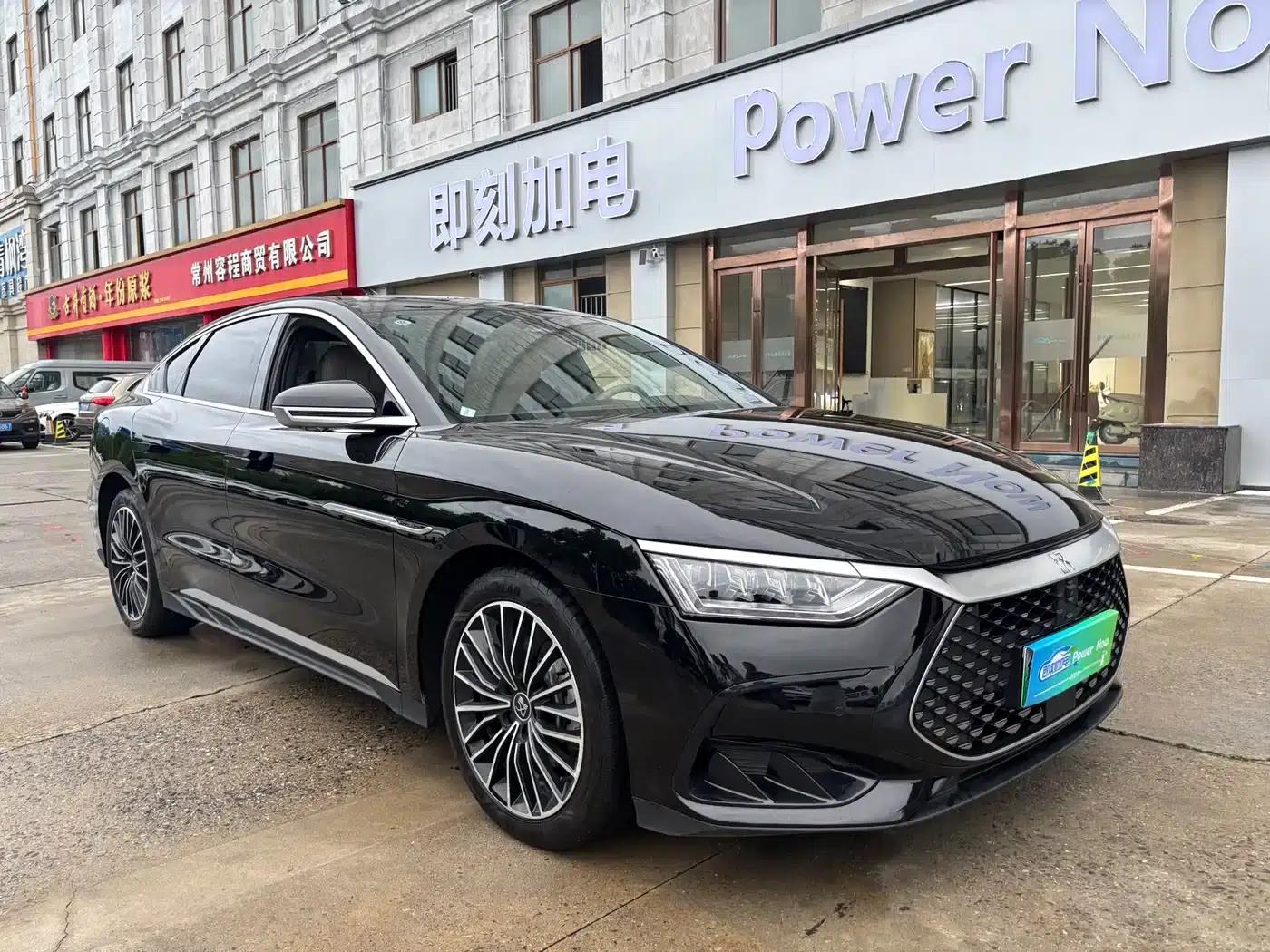 Han 2024 DM-i Glory Edition 121KM Premium Model — миниатюра 3