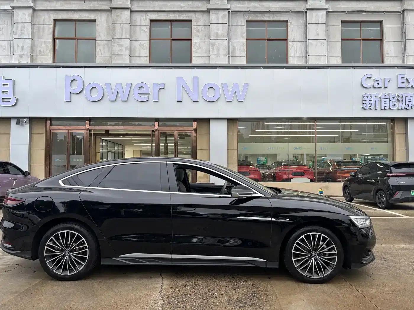 Han 2024 DM-i Glory Edition 121KM Premium Model — миниатюра 4