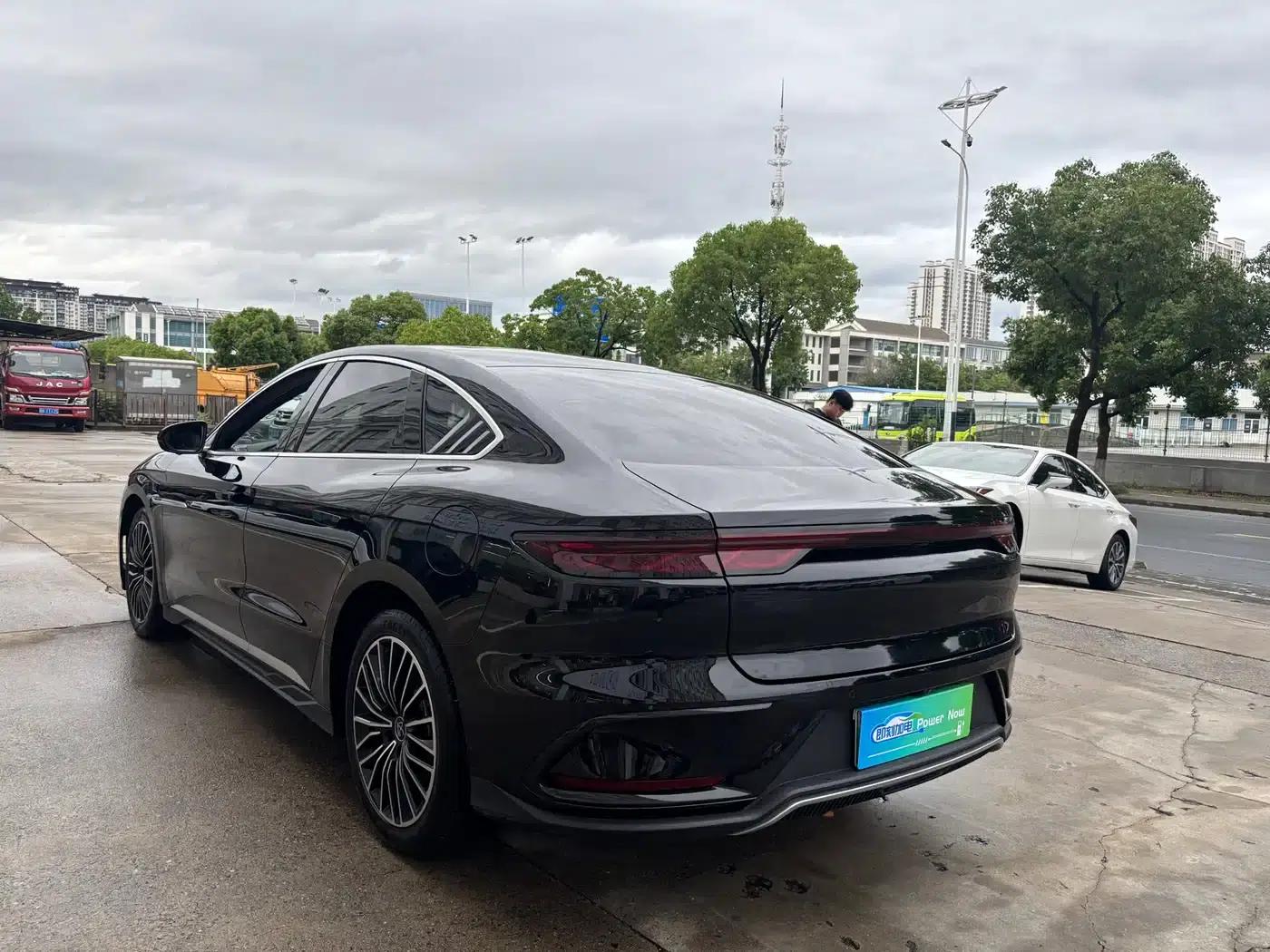 Han 2024 DM-i Glory Edition 121KM Premium Model — миниатюра 7