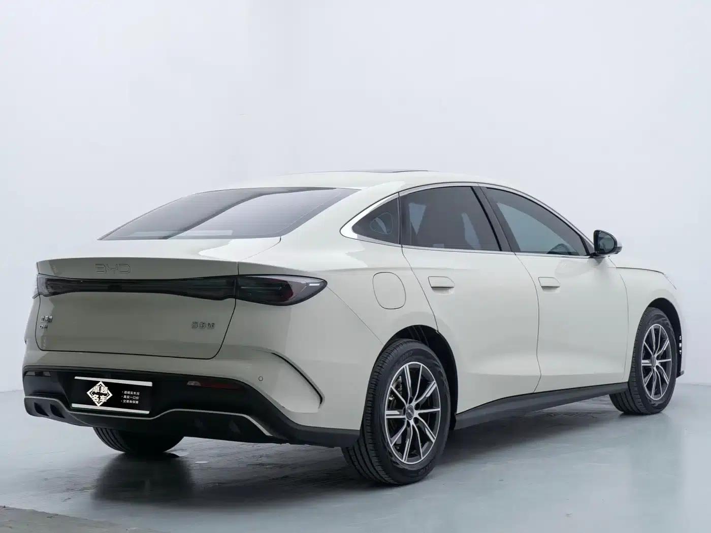 Seal 06 2024 DM-i 120KM Premium Edition — миниатюра 5