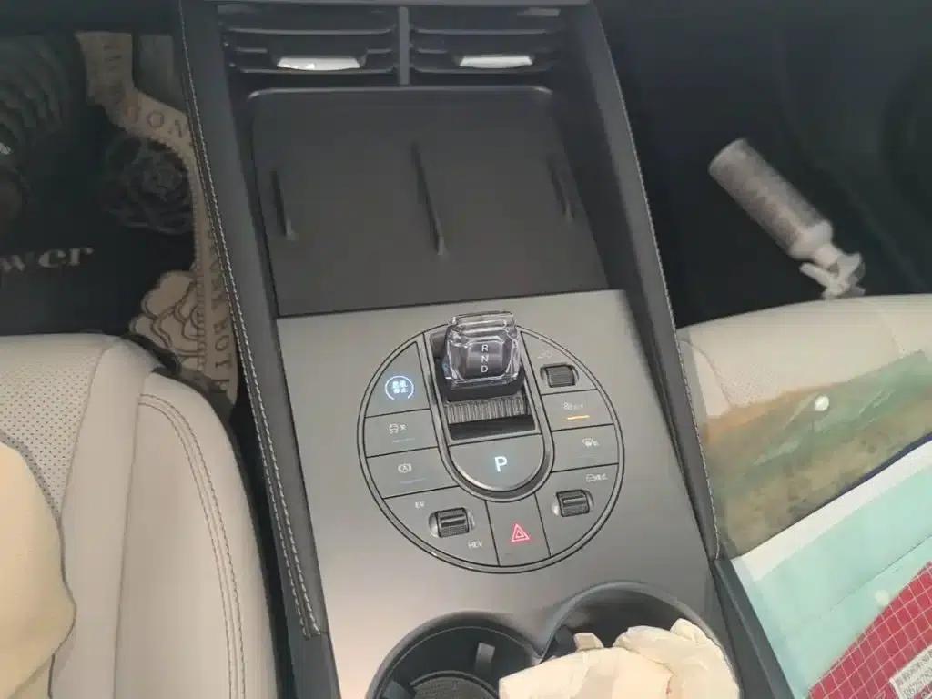 Seal 06 2024 DM-i 80KM Premium — миниатюра 14