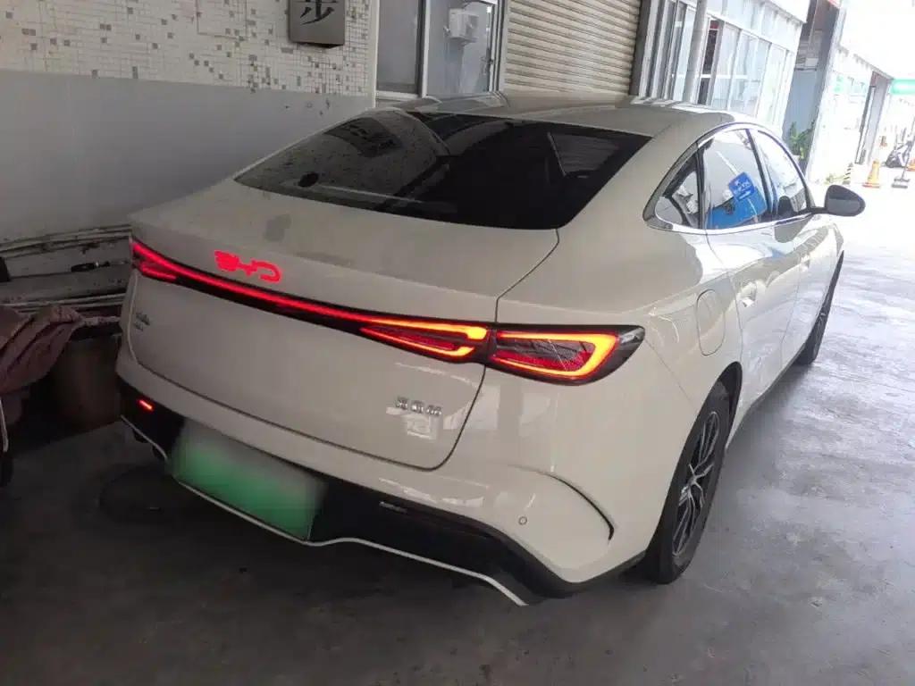 Seal 06 2024 DM-i 80KM Premium — миниатюра 7