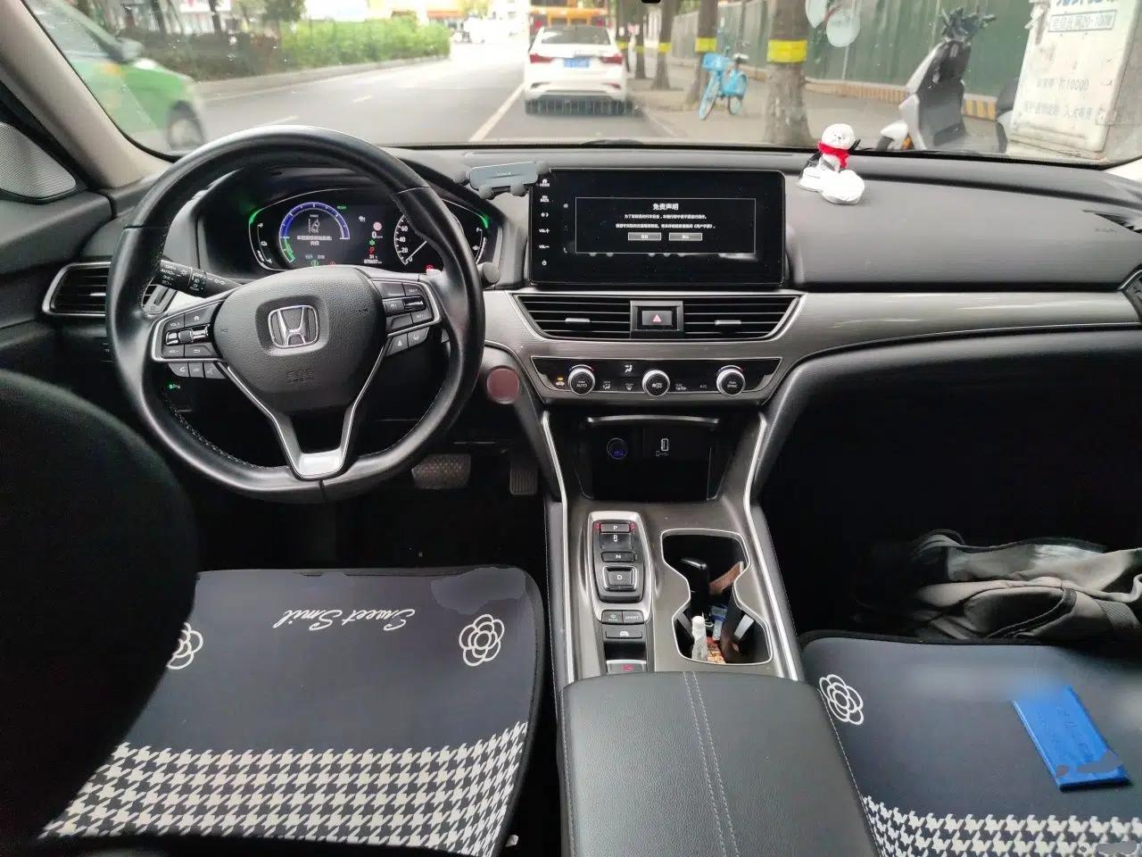 Honda Accord 2022 Xing·Hybrid 2.0L Xingling Version — миниатюра 9