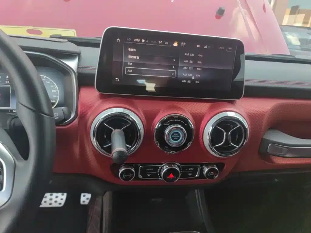 Beijing BJ40 2020 2.0T Automatic 4WD City Hunter Edition (Hero Model) — миниатюра 13