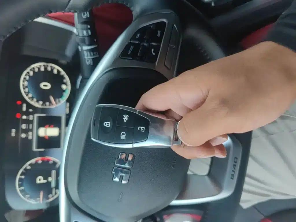 Beijing BJ40 2020 2.0T Automatic 4WD City Hunter Edition (Hero Model) — миниатюра 9
