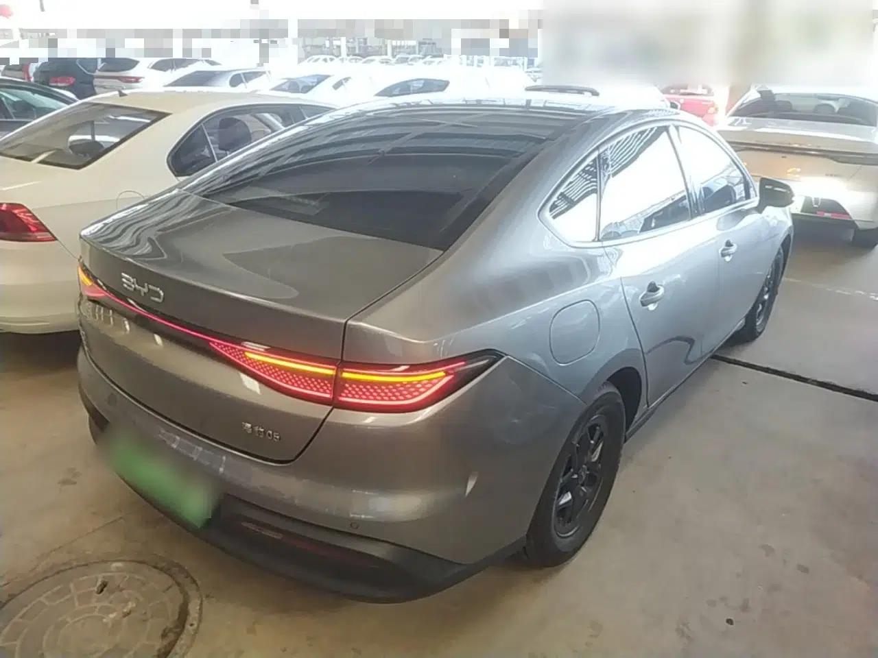 BYD Seal 05 DM-i 2025 DM-i Smart Drive 55KM Luxury Model — миниатюра 6