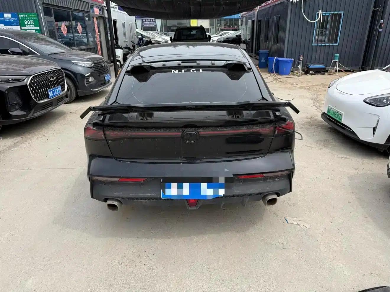 Changan UNI-V 2022 1.5T Premium Edition — миниатюра 8