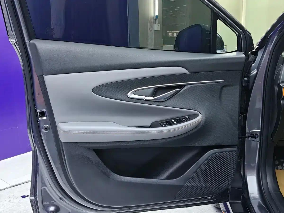 Changan UNI-T 2022 1.5T Sport Premium Edition — миниатюра 11