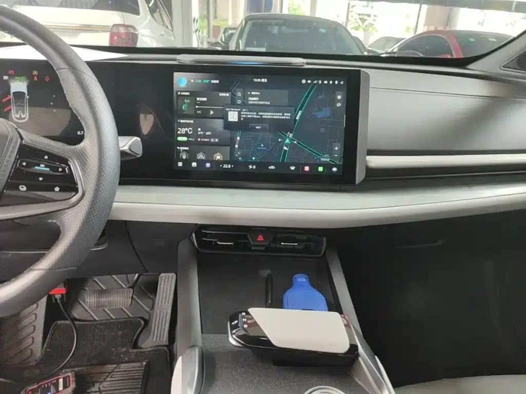 Changan UNI-T 2023 Second Generation 1.5T Premium Edition — миниатюра 13