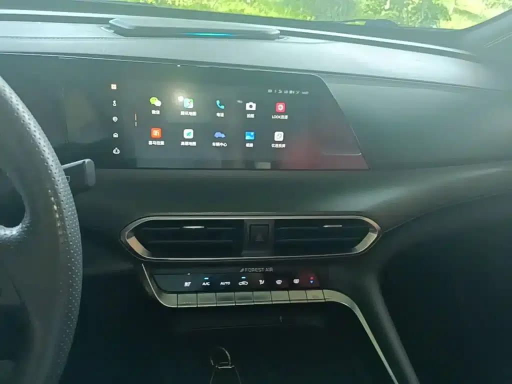 Changan UNI-T 2020 1.5T Premium Edition — миниатюра 13