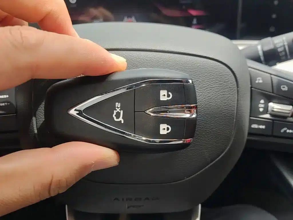 Changan UNI-T 2020 1.5T Premium Edition — миниатюра 9