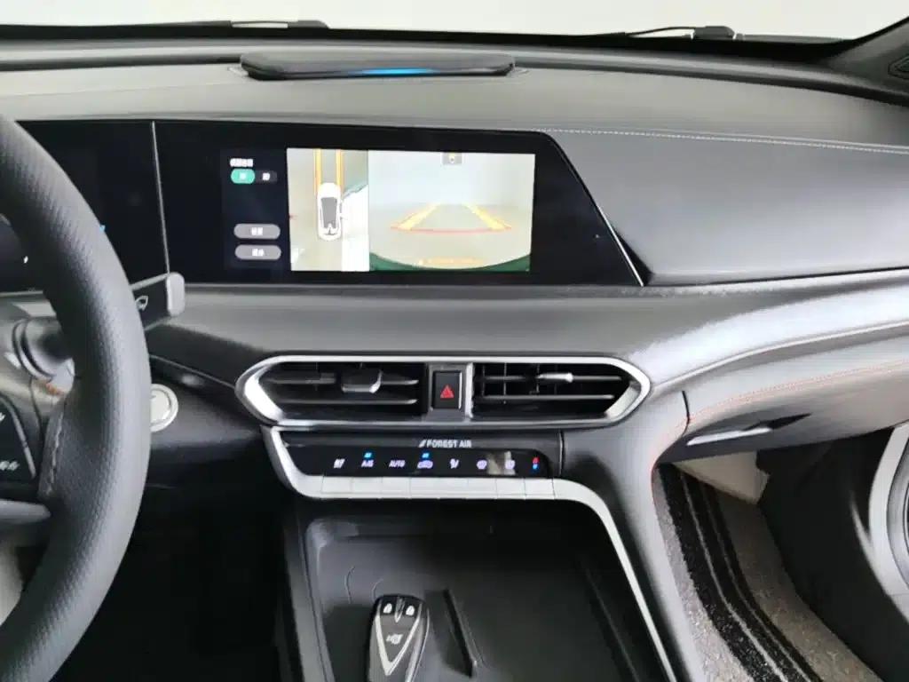Changan UNI-T 2022 1.5T Premium Edition — миниатюра 13