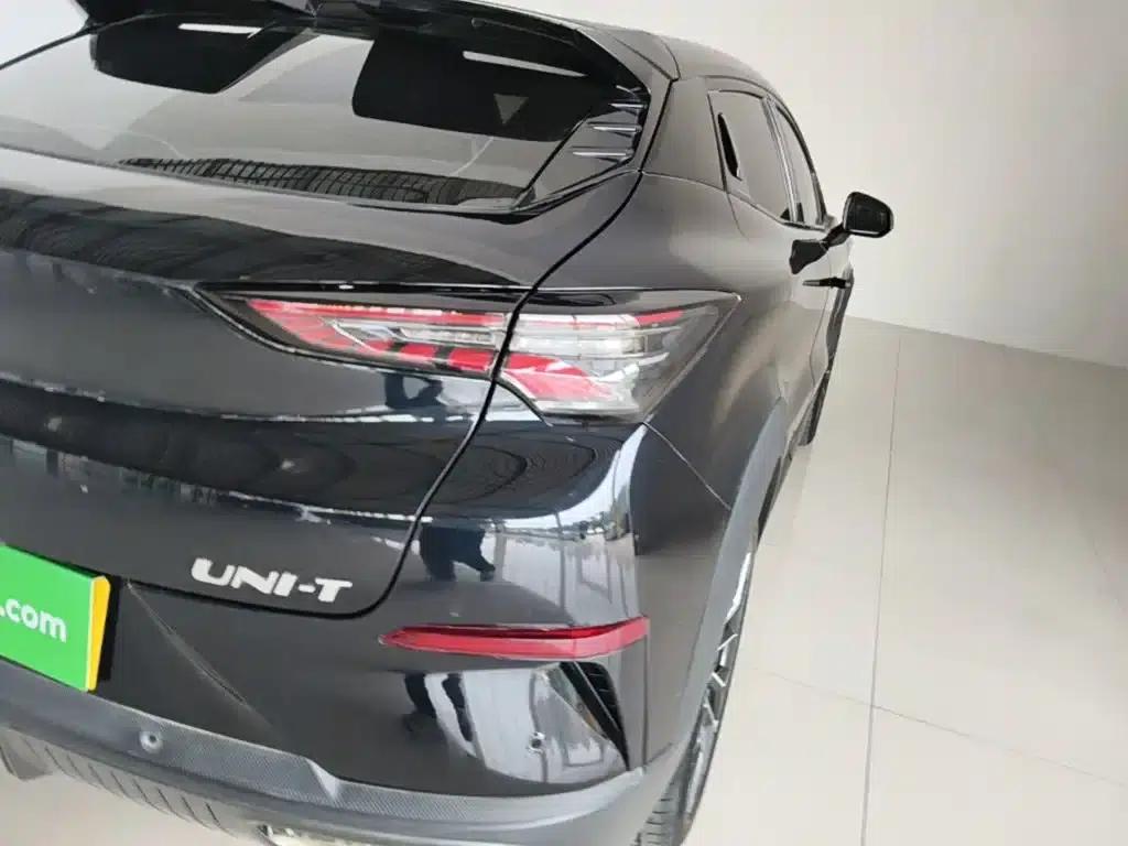 Changan UNI-T 2022 1.5T Premium Edition — миниатюра 8