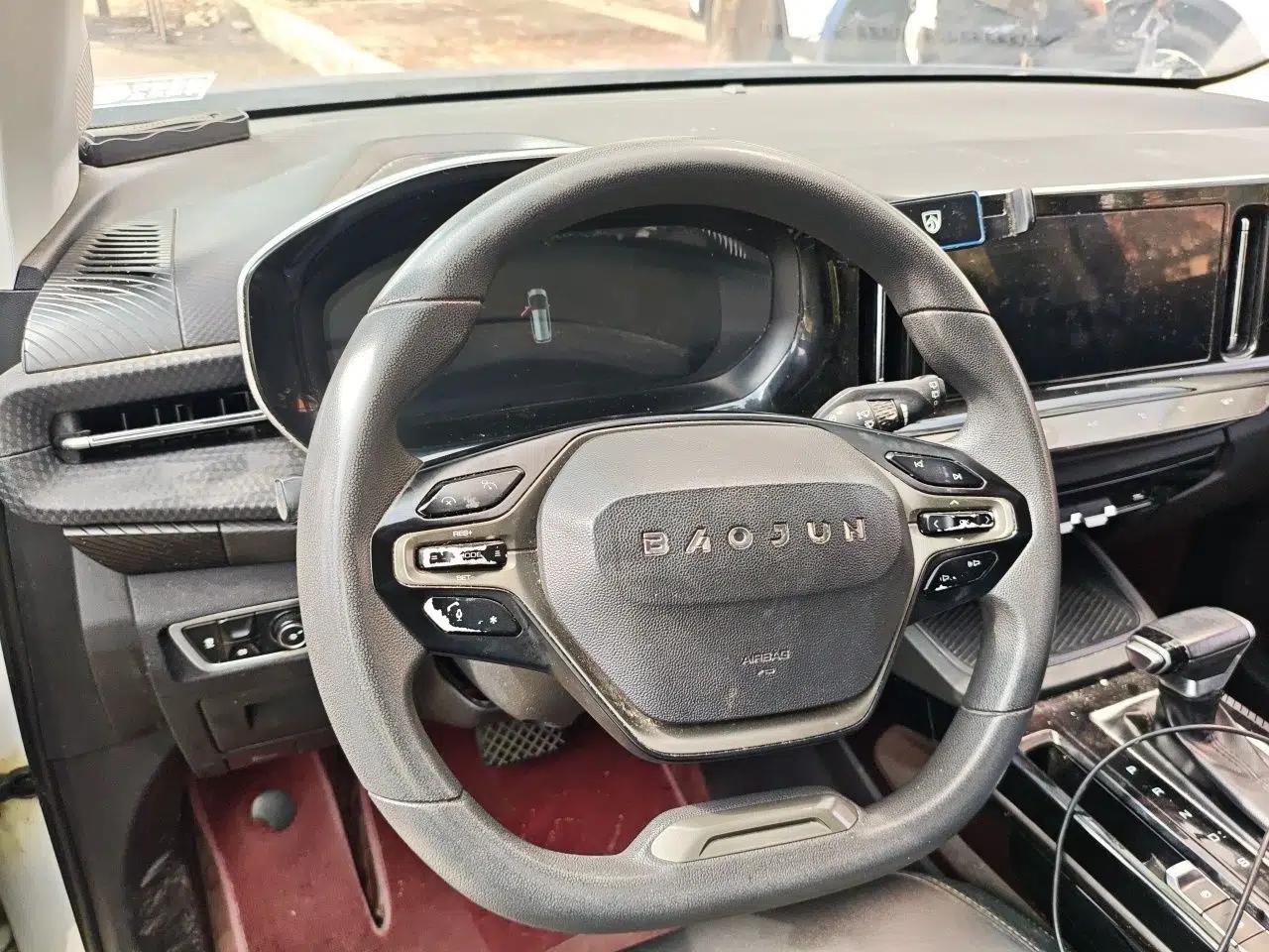 Baojun RM-5 2019 1.5L CVT Elite Version with 24-hour Online Service 6 Seats — миниатюра 9