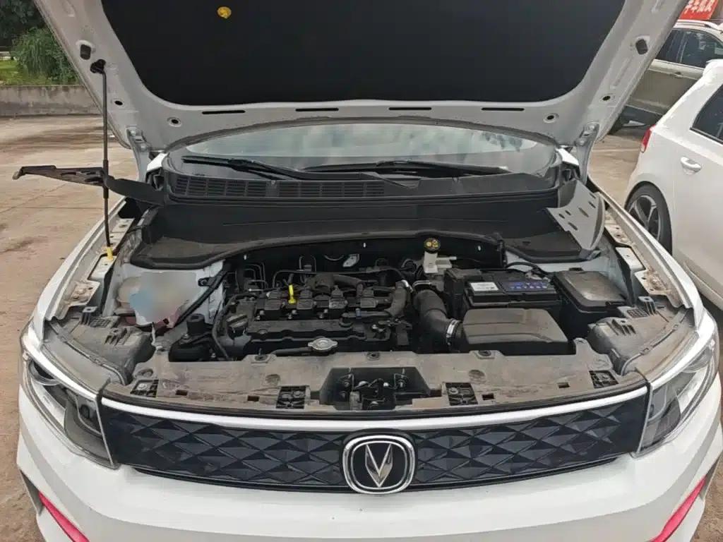 Changan CS35PLUS 2021 Glory Million Edition 1.6L CVT Elite Edition — миниатюра 20
