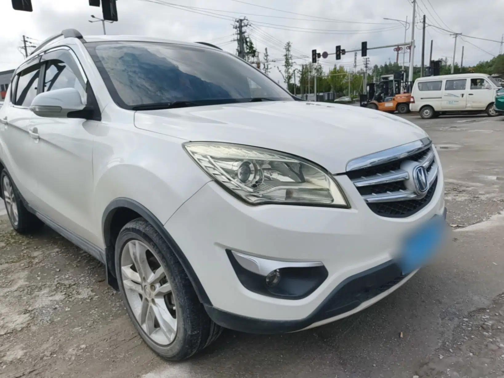 CHANGAN CS35 2014 1.6L Manual Luxury Model China IV Standard — миниатюра 3