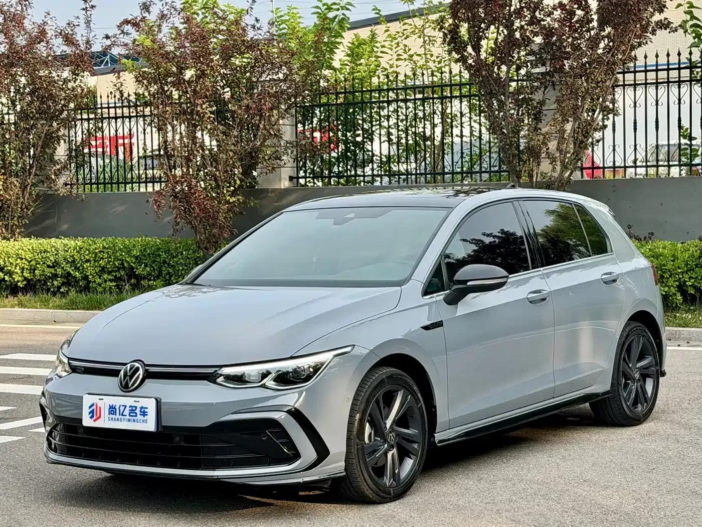 2021 Golf 280TSI DSG R-Line — миниатюра 1